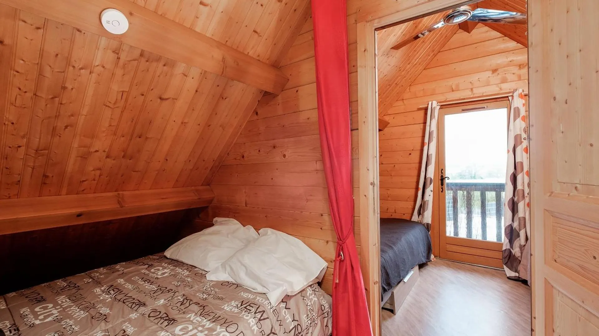 Le Chalet Boise - Maison Avec Jardin Cloture Montoldre France