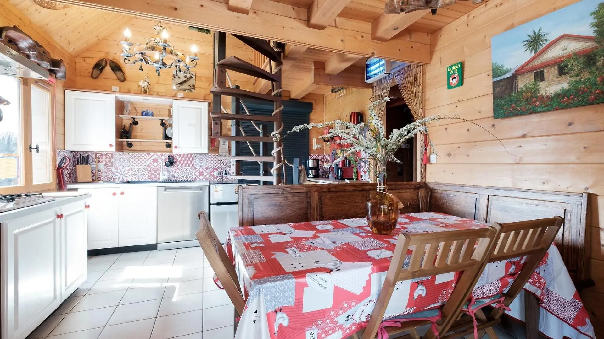 Holiday home Le Chalet Boise - Maison Avec Jardin Cloture Montoldre