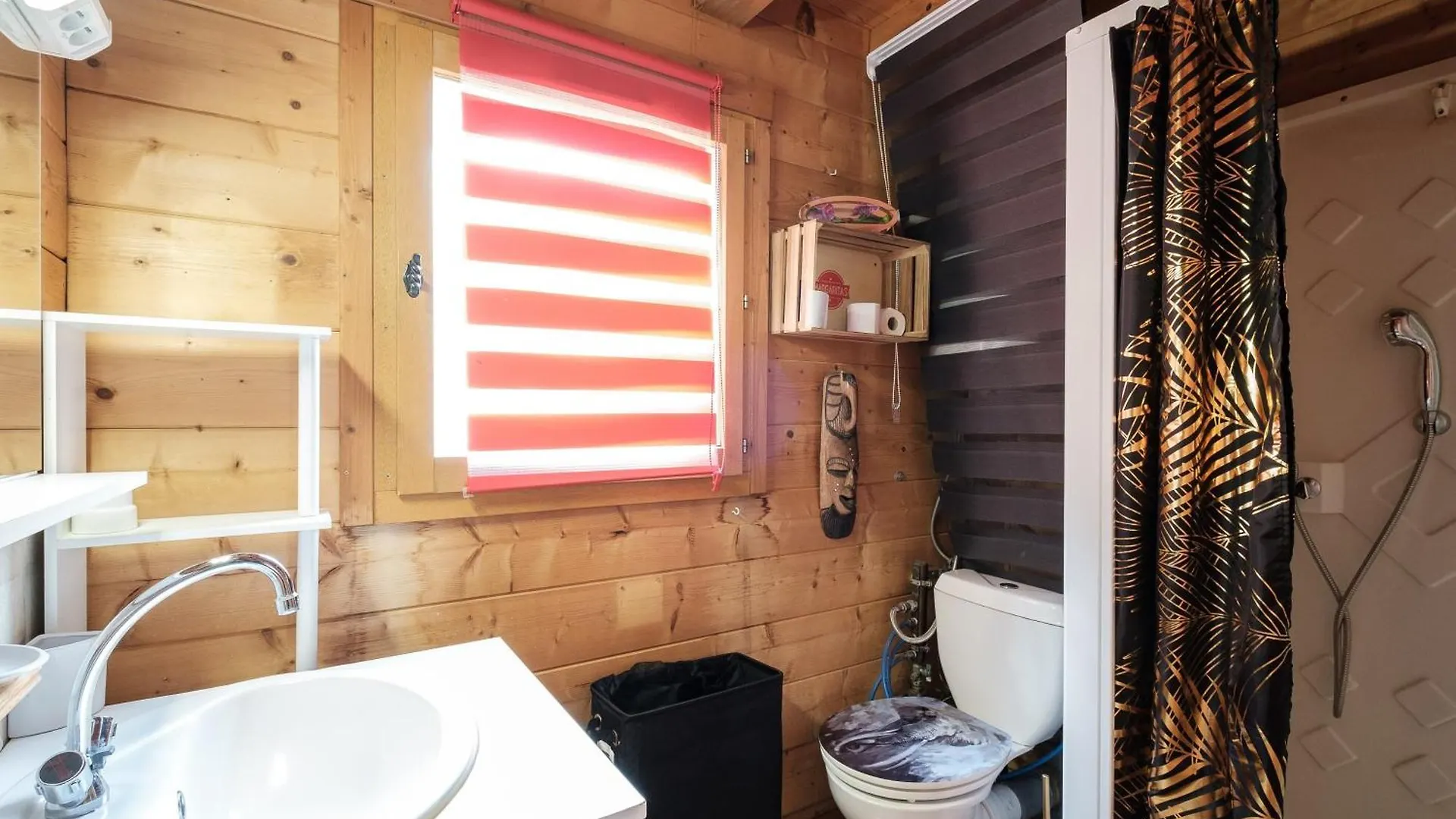Le Chalet Boise - Maison Avec Jardin Cloture Montoldre Holiday home